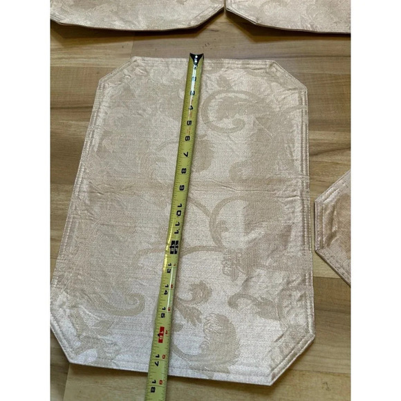 5 tan placemats - Picture 5 of 6